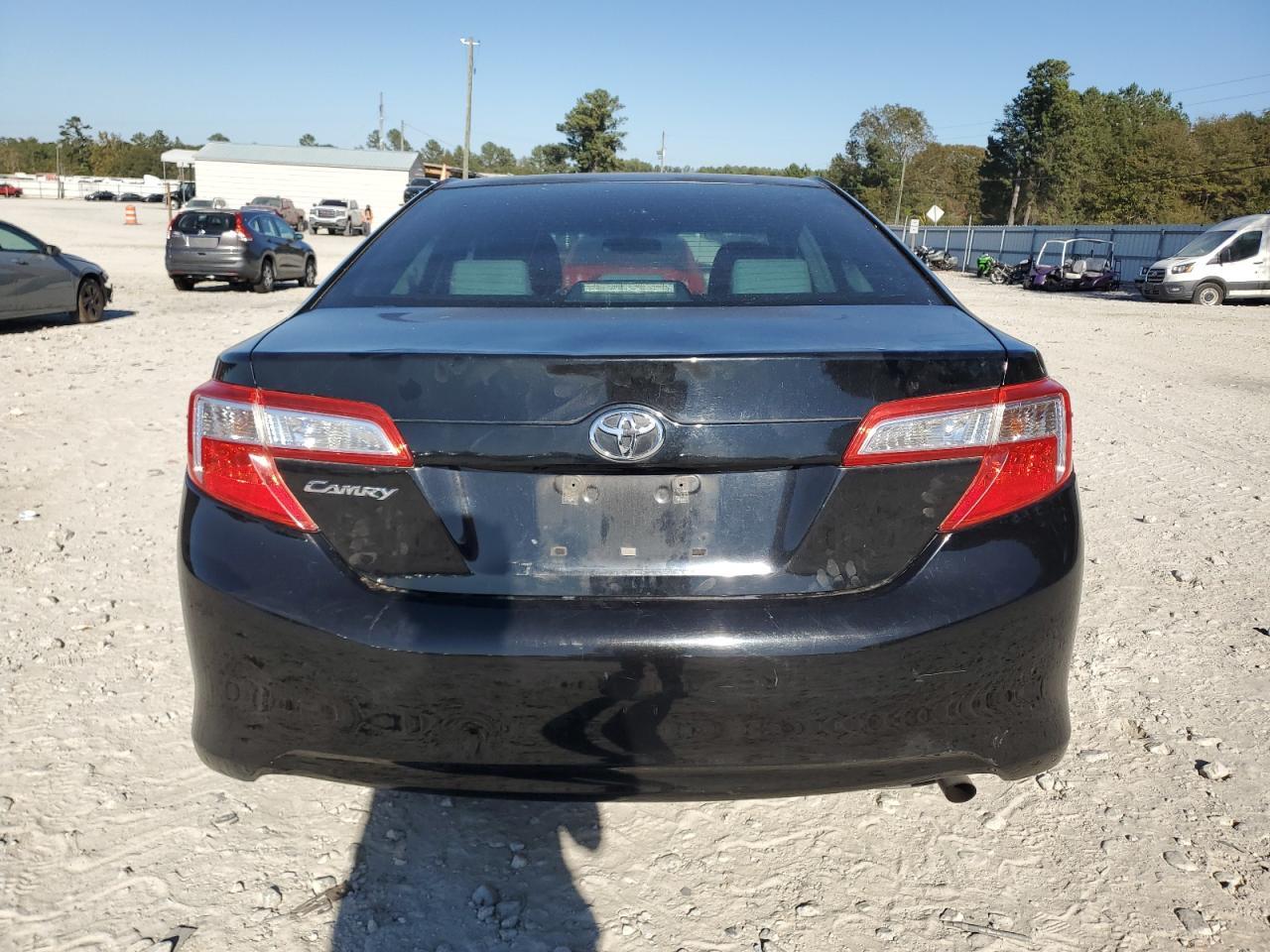 2012 TOYOTA CAMRY