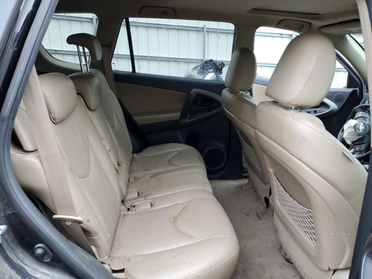 2010 TOYOTA RAV4