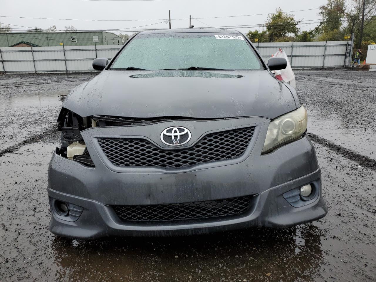 2011 TOYOTA CAMRY