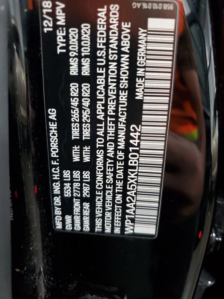 2019 PORSCHE Macan