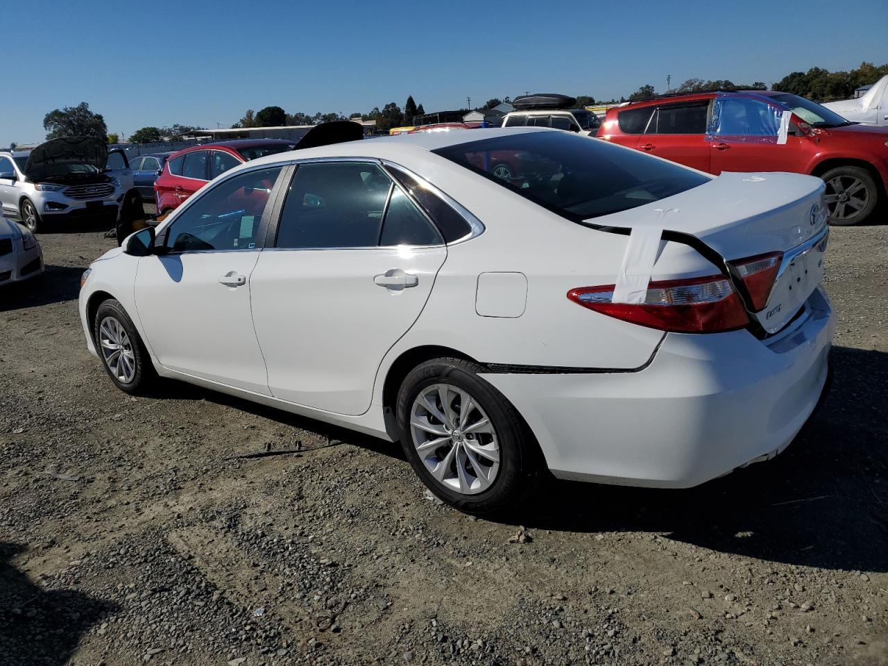 2016 TOYOTA CAMRY