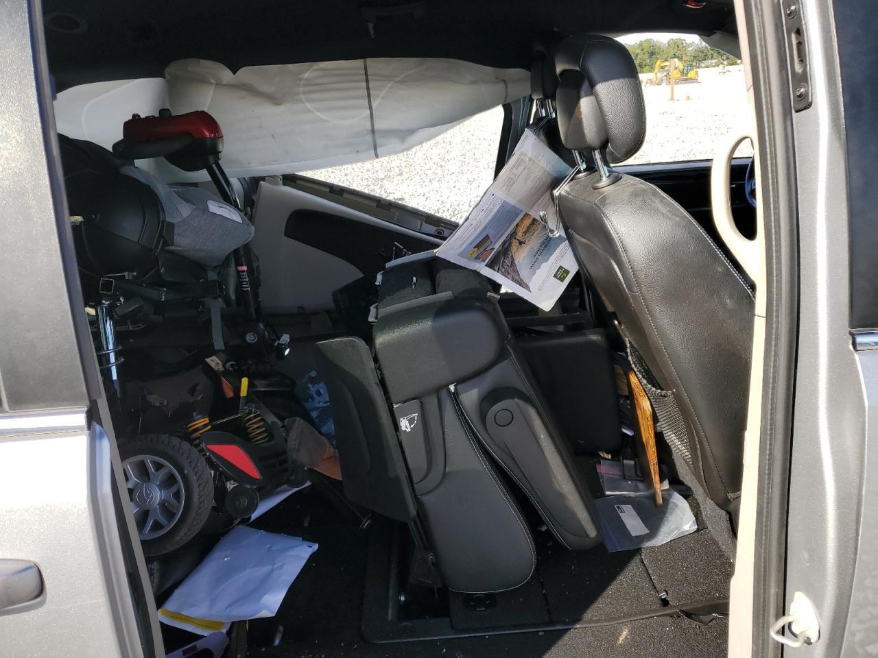 2018 DODGE GRAND CARAVAN