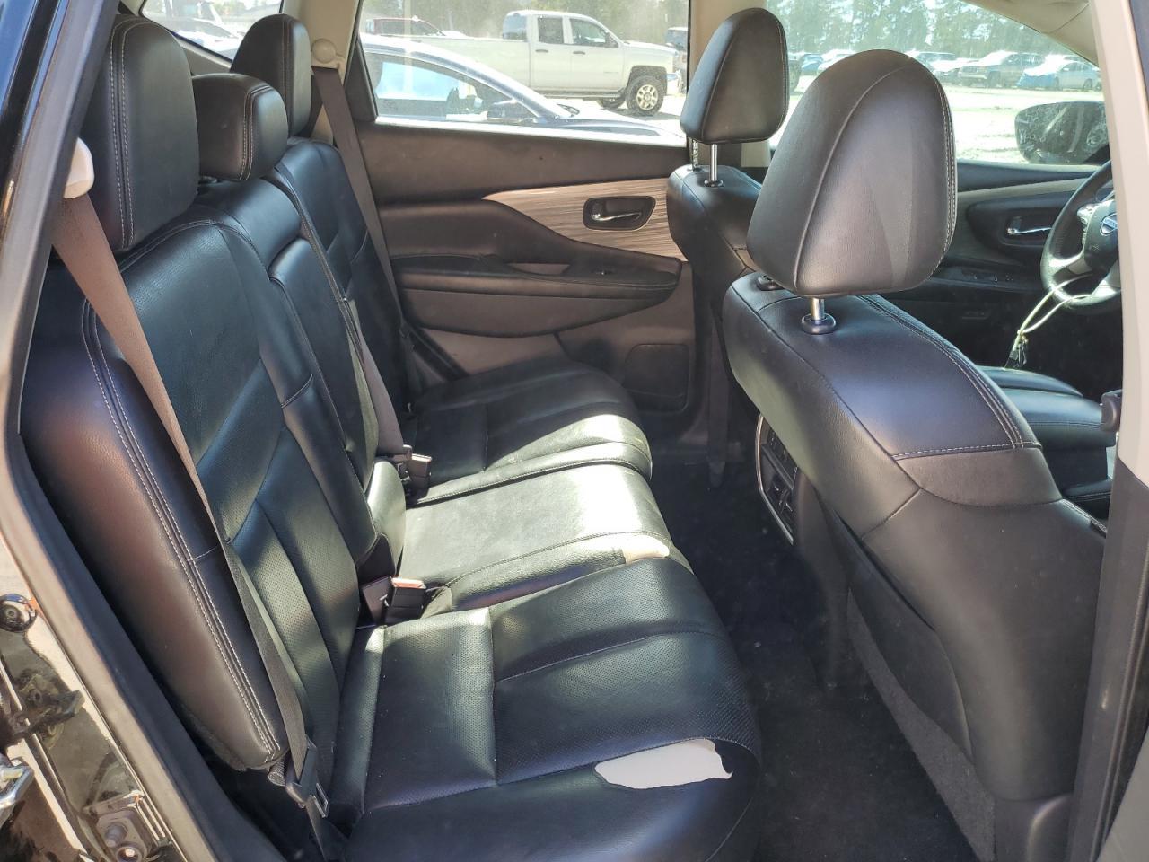 2016 NISSAN MURANO