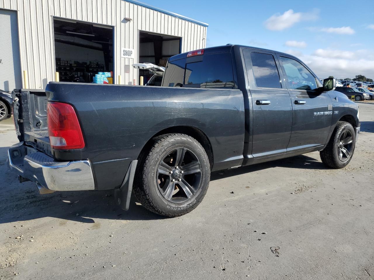 2011 DODGE RAM 1500