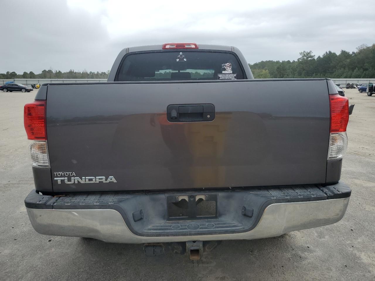2013 TOYOTA TUNDRA