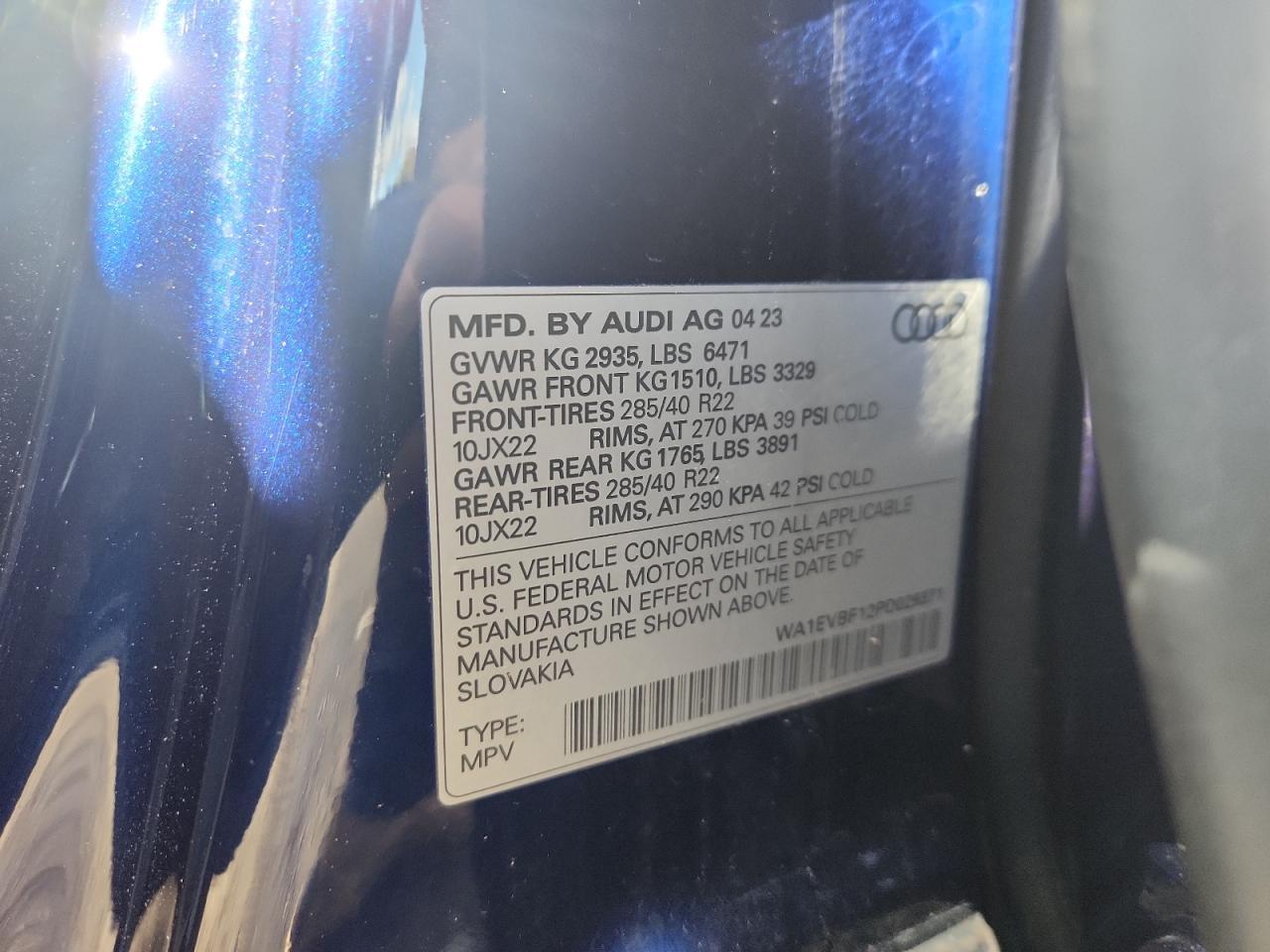 2023 AUDI Q8