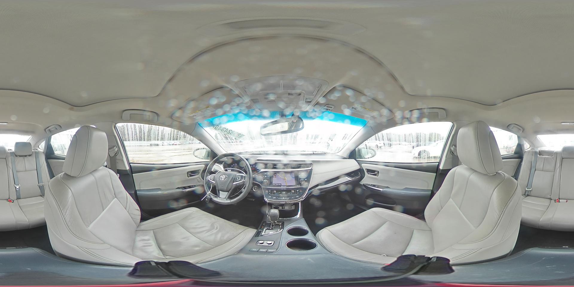 2014 TOYOTA Avalon