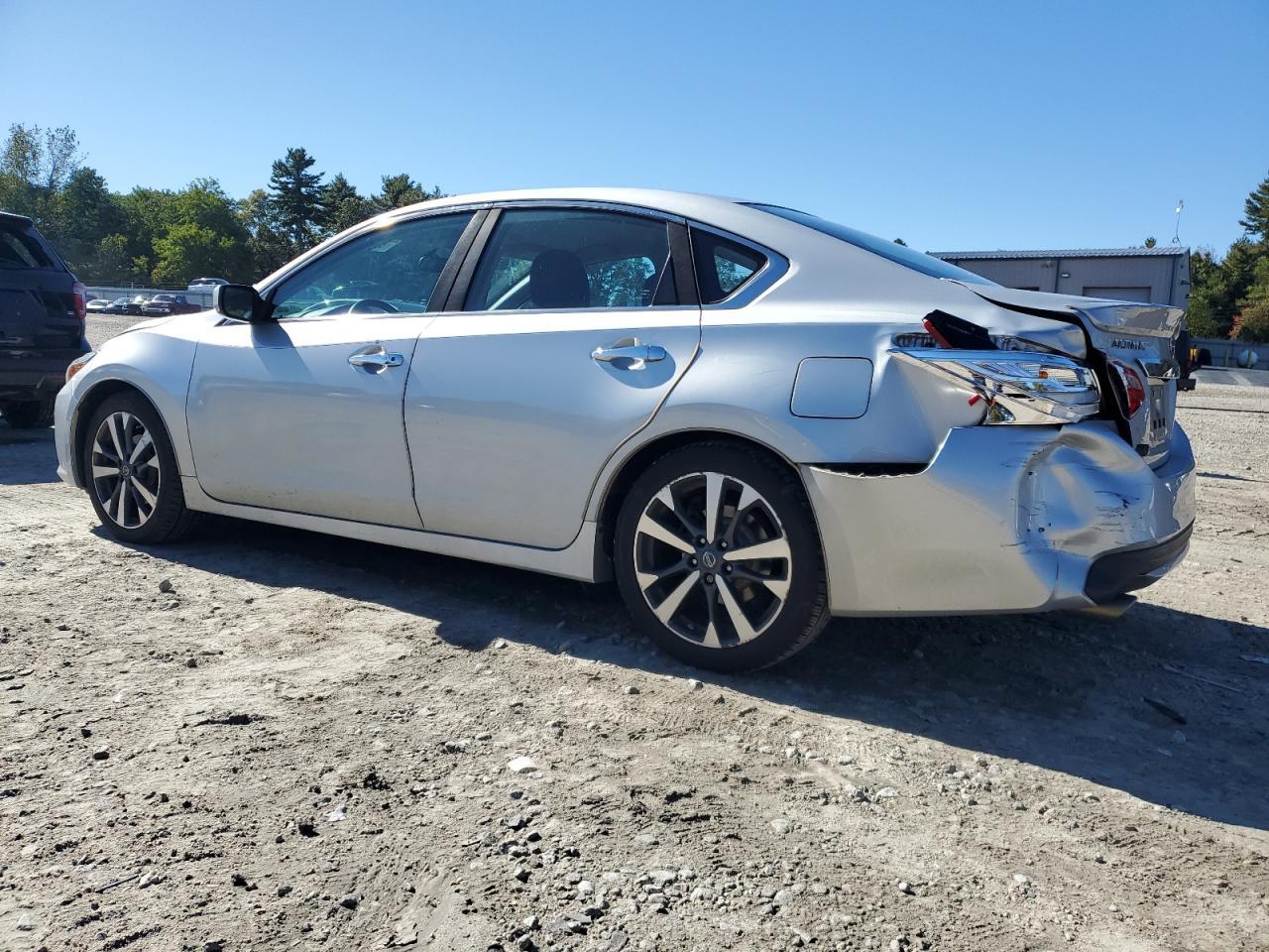 2016 NISSAN ALTIMA