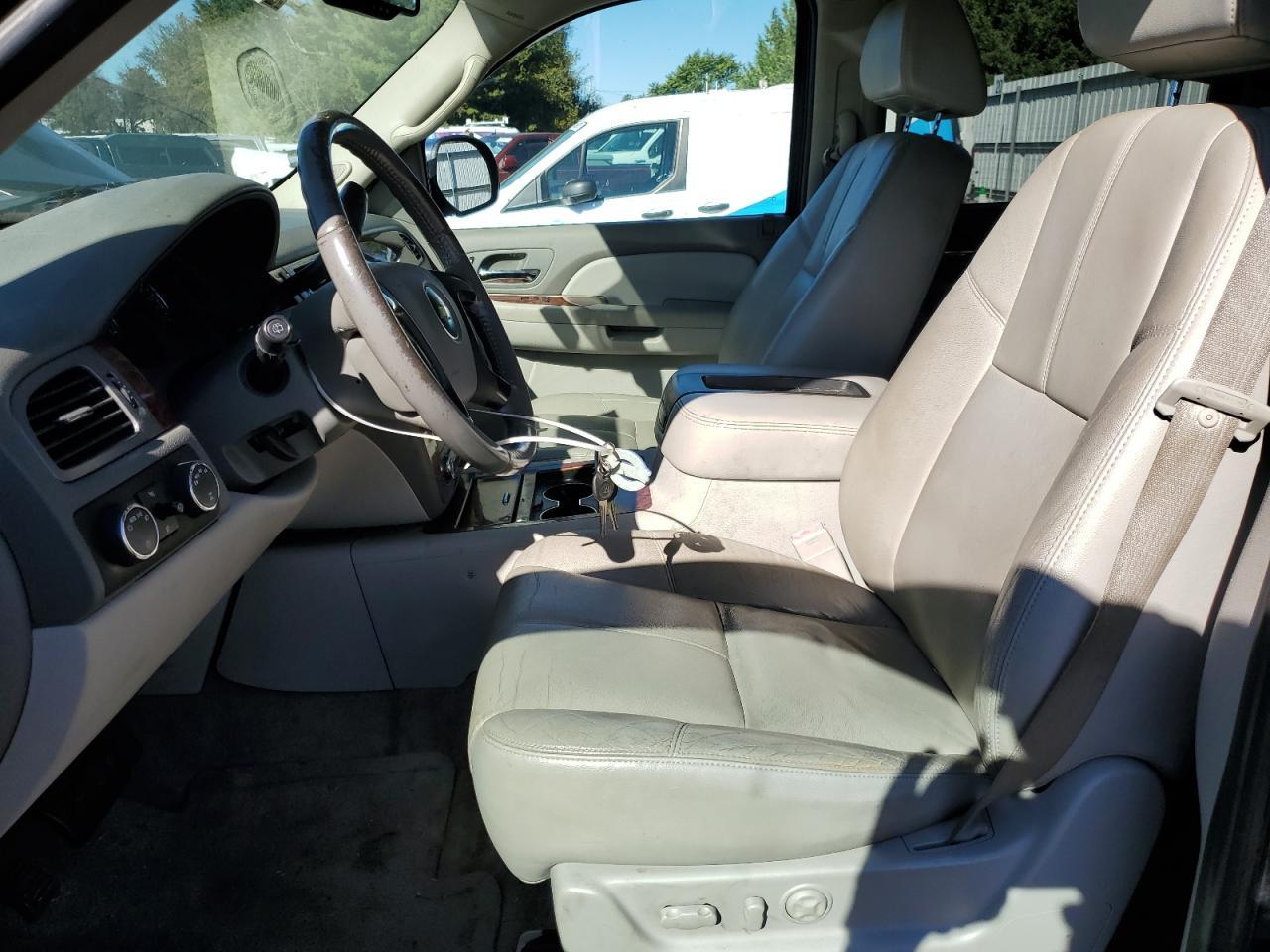 2008 CHEVROLET Suburban