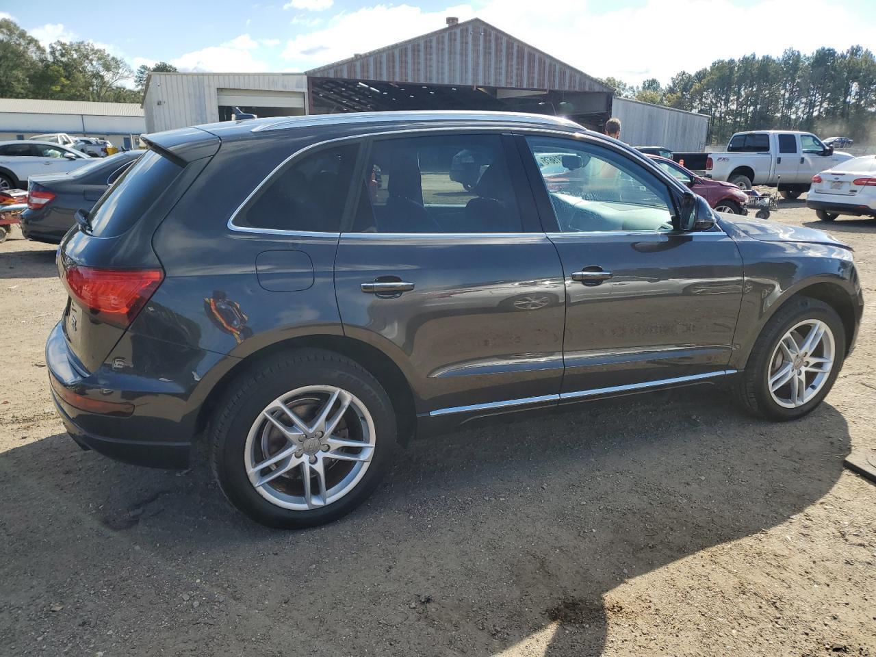 2017 AUDI Q5