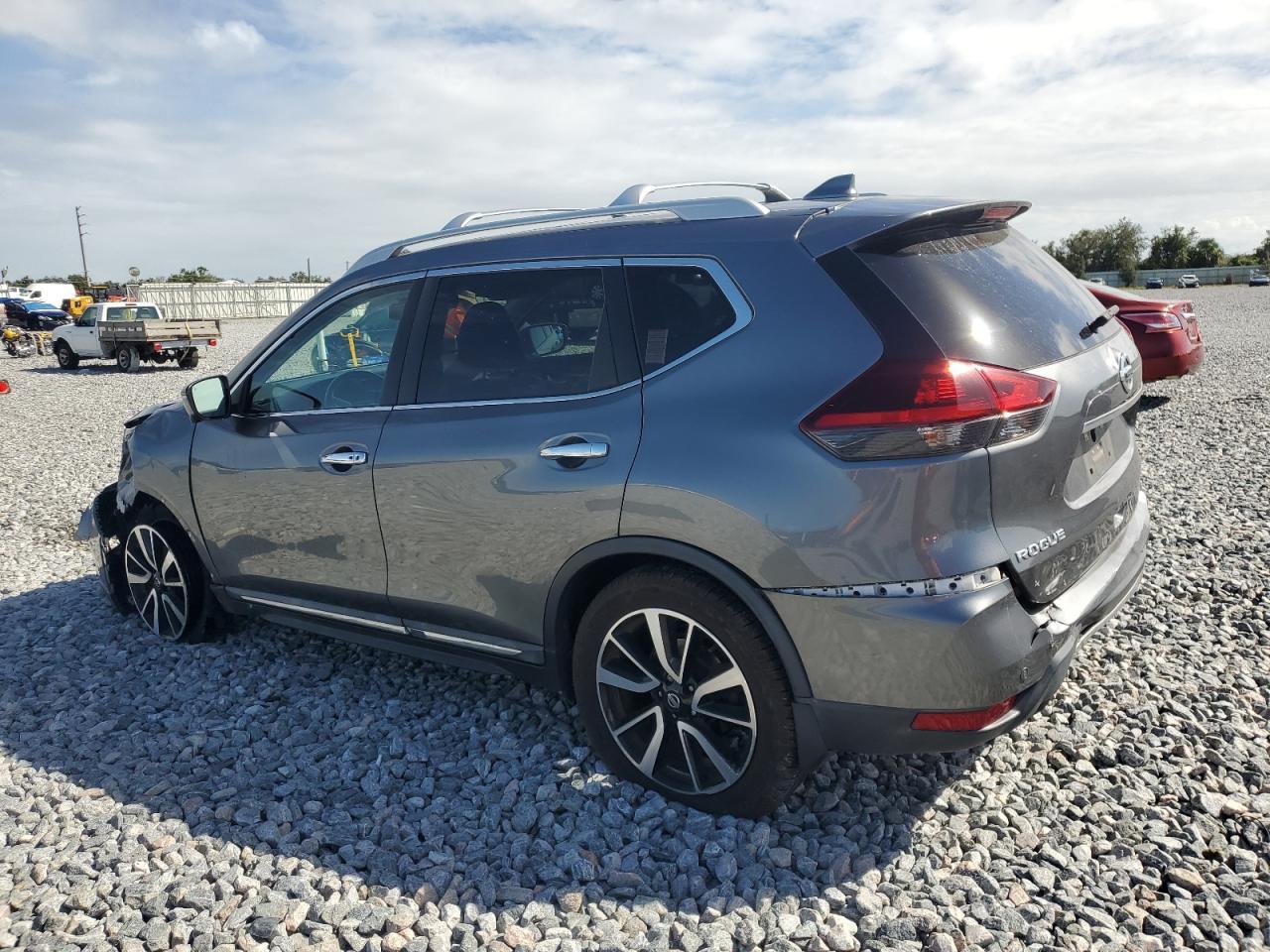 2019 NISSAN ROGUE