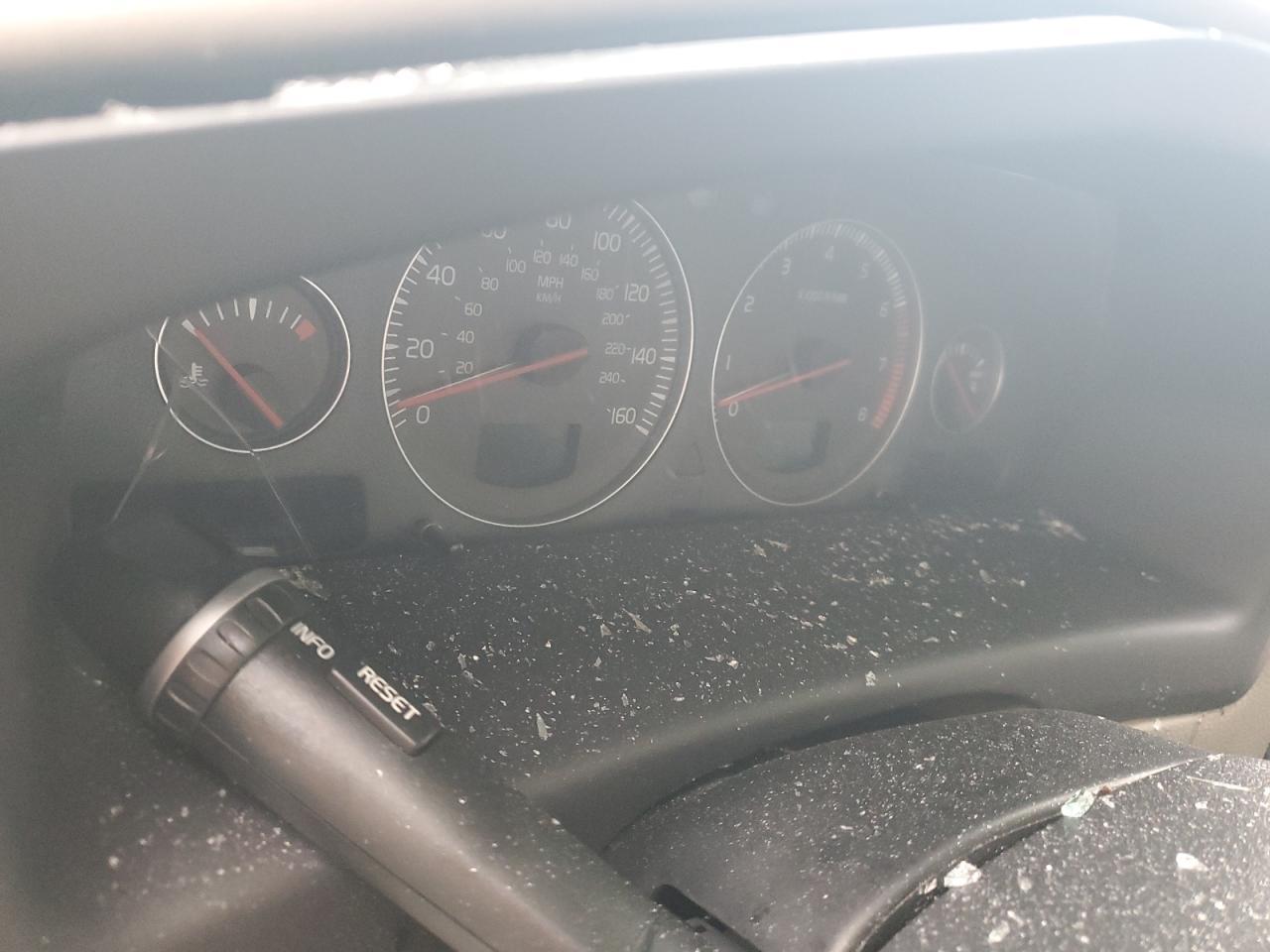 2007 VOLVO XC70