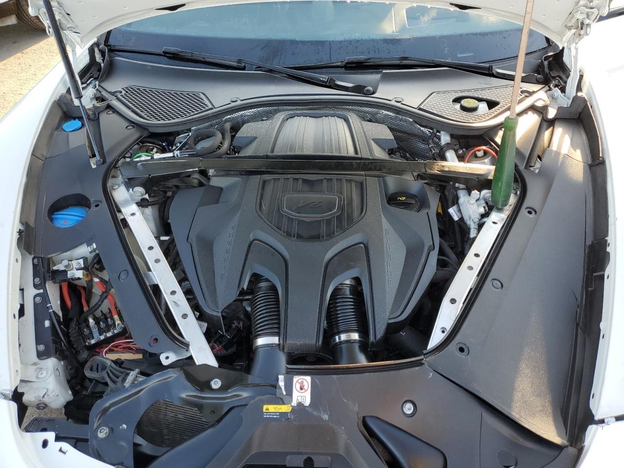 2023 PORSCHE Panamera