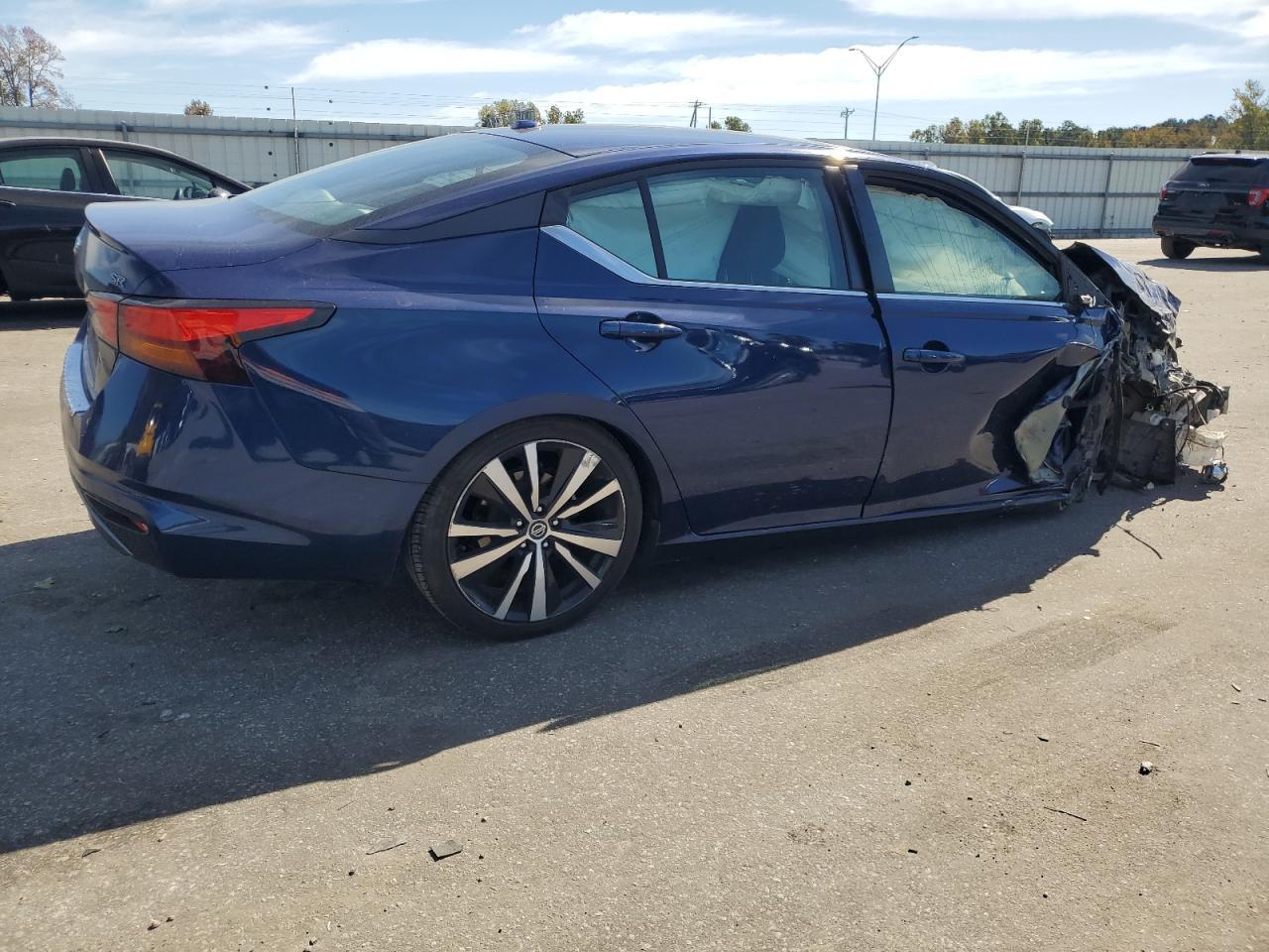 2022 NISSAN ALTIMA