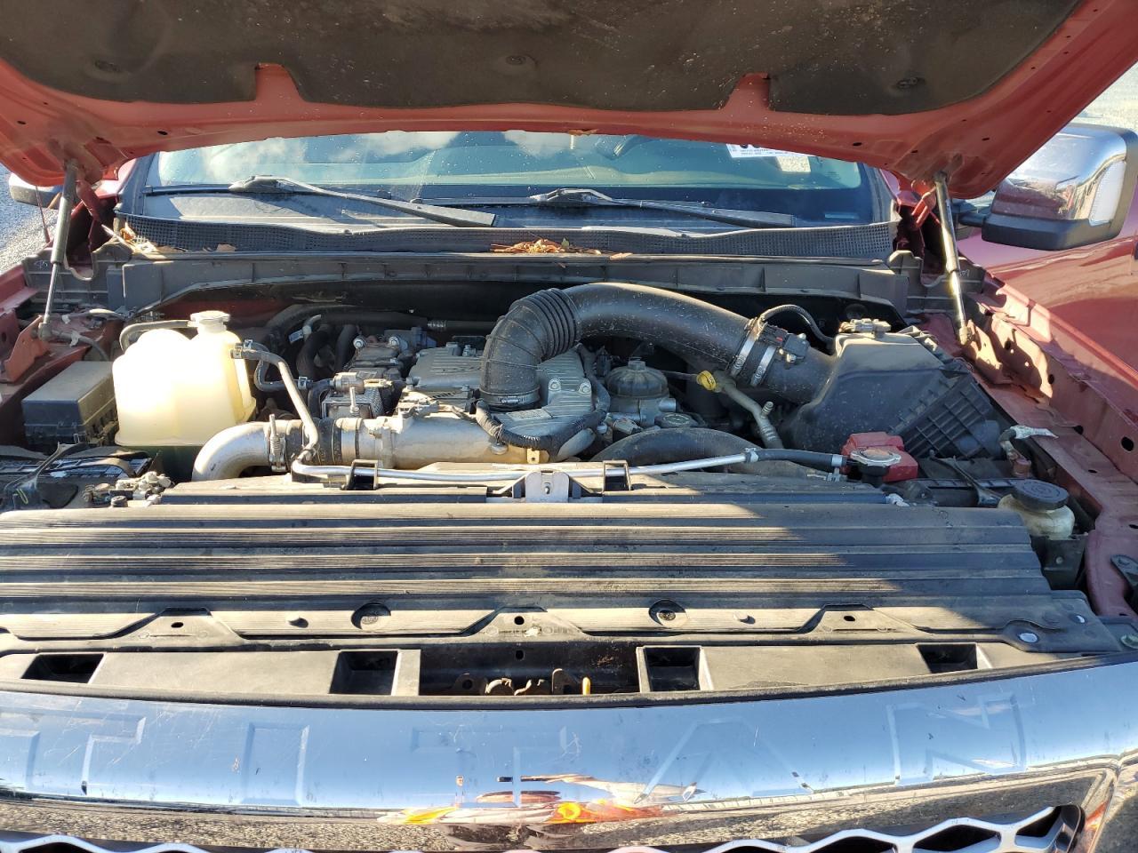 2016 NISSAN Titan