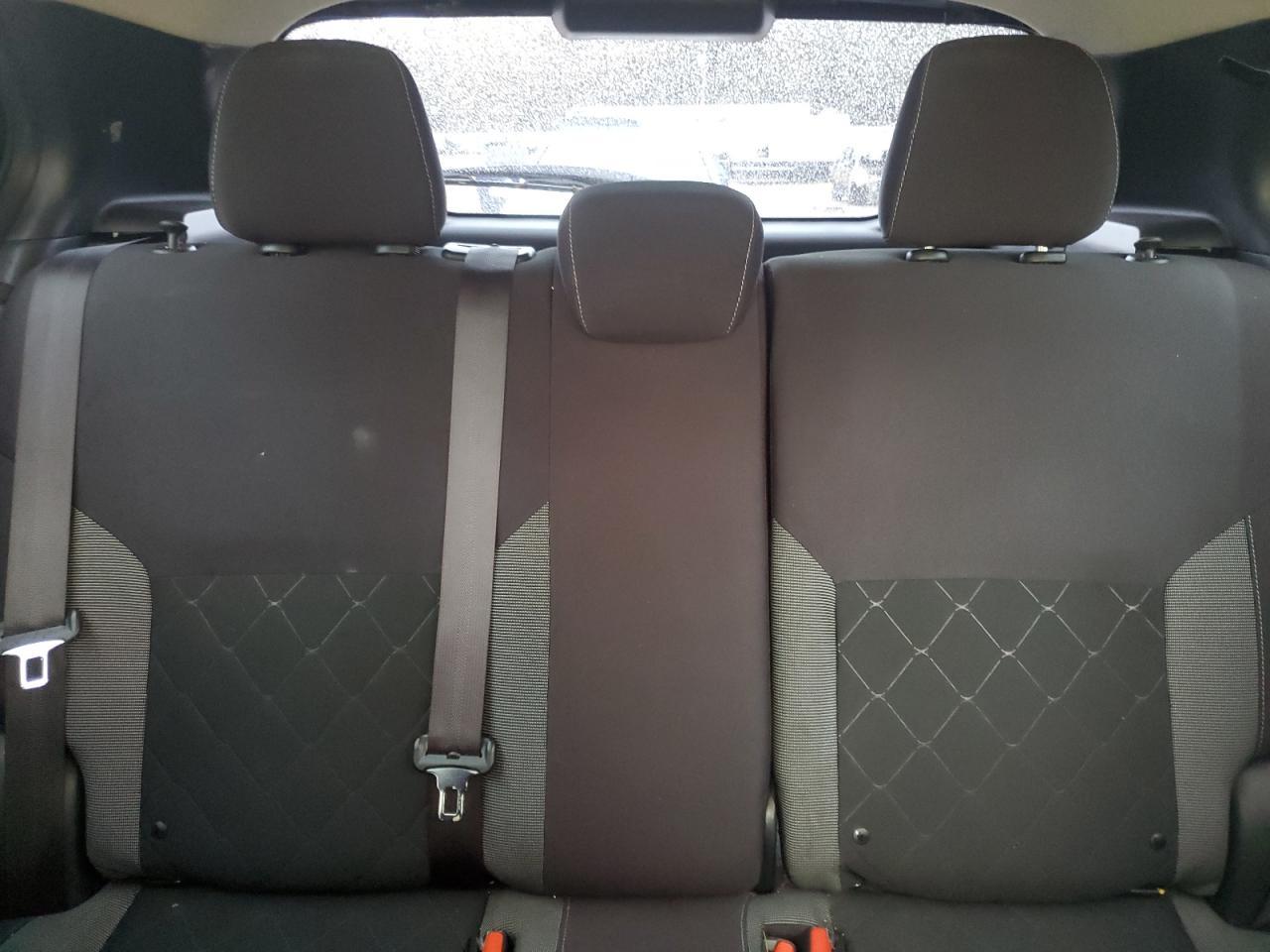 2019 NISSAN KICKS