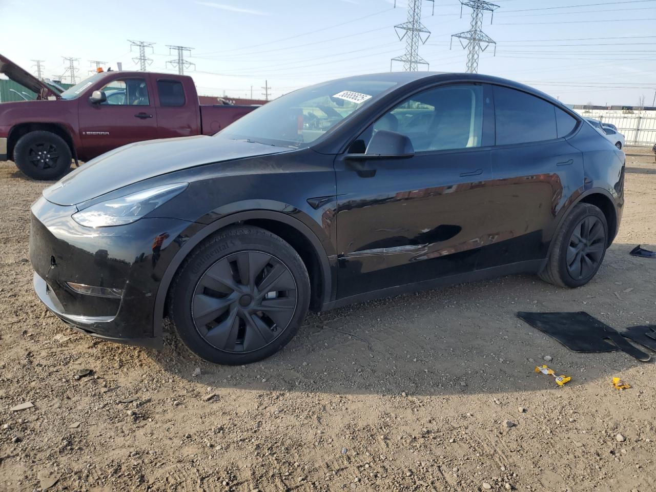 2025 TESLA MODEL Y