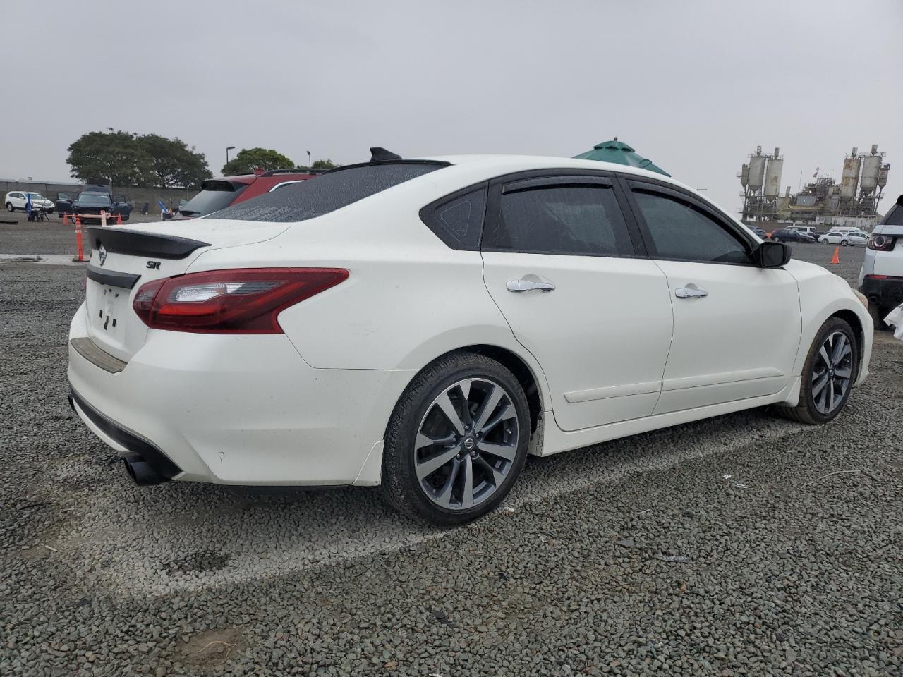 2017 NISSAN ALTIMA