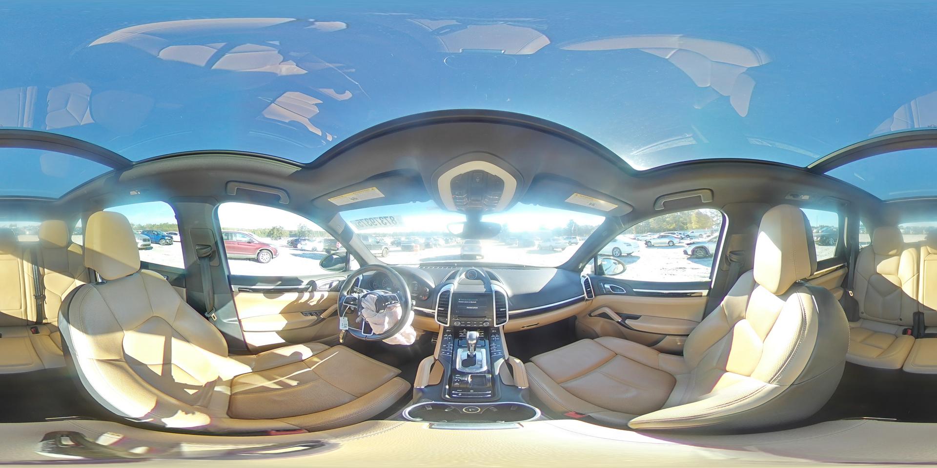 2017 PORSCHE CAYENNE
