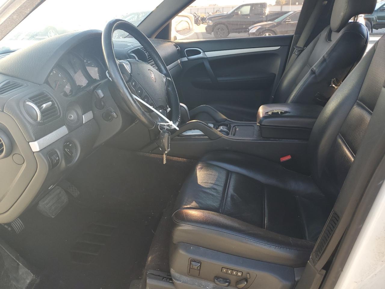 2010 PORSCHE CAYENNE