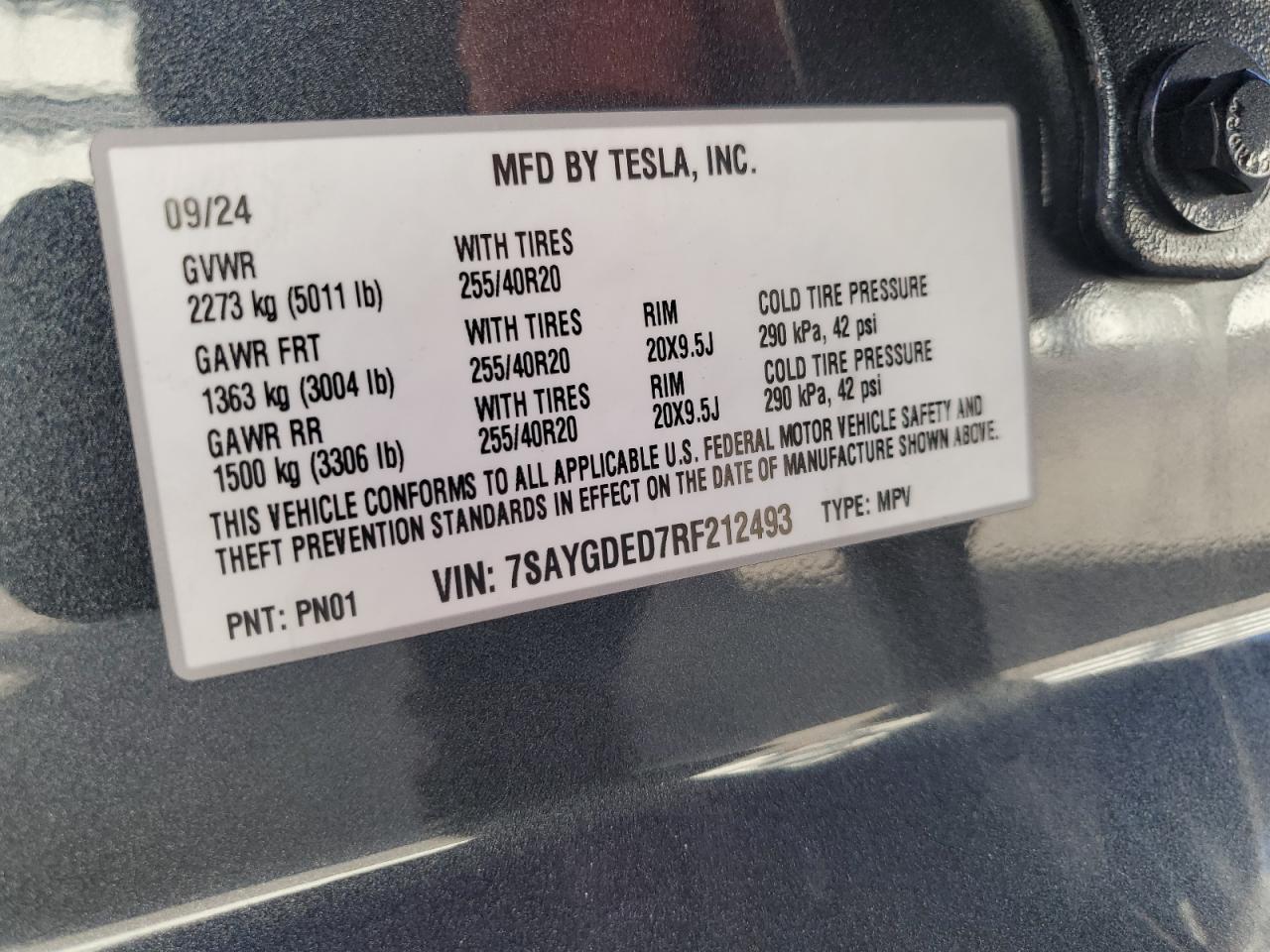 2024 TESLA MODEL Y