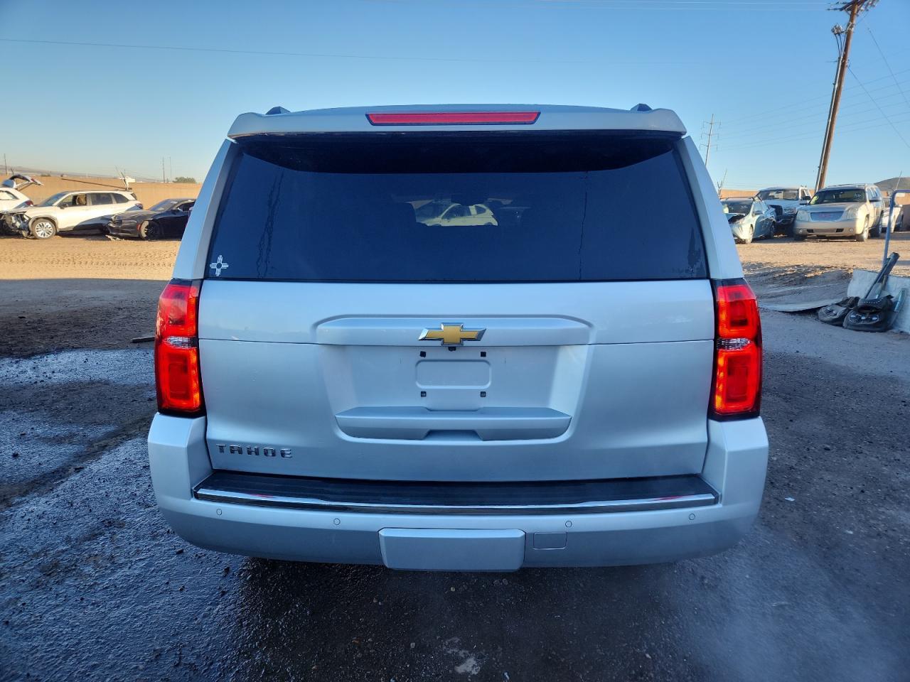 2016 CHEVROLET Tahoe