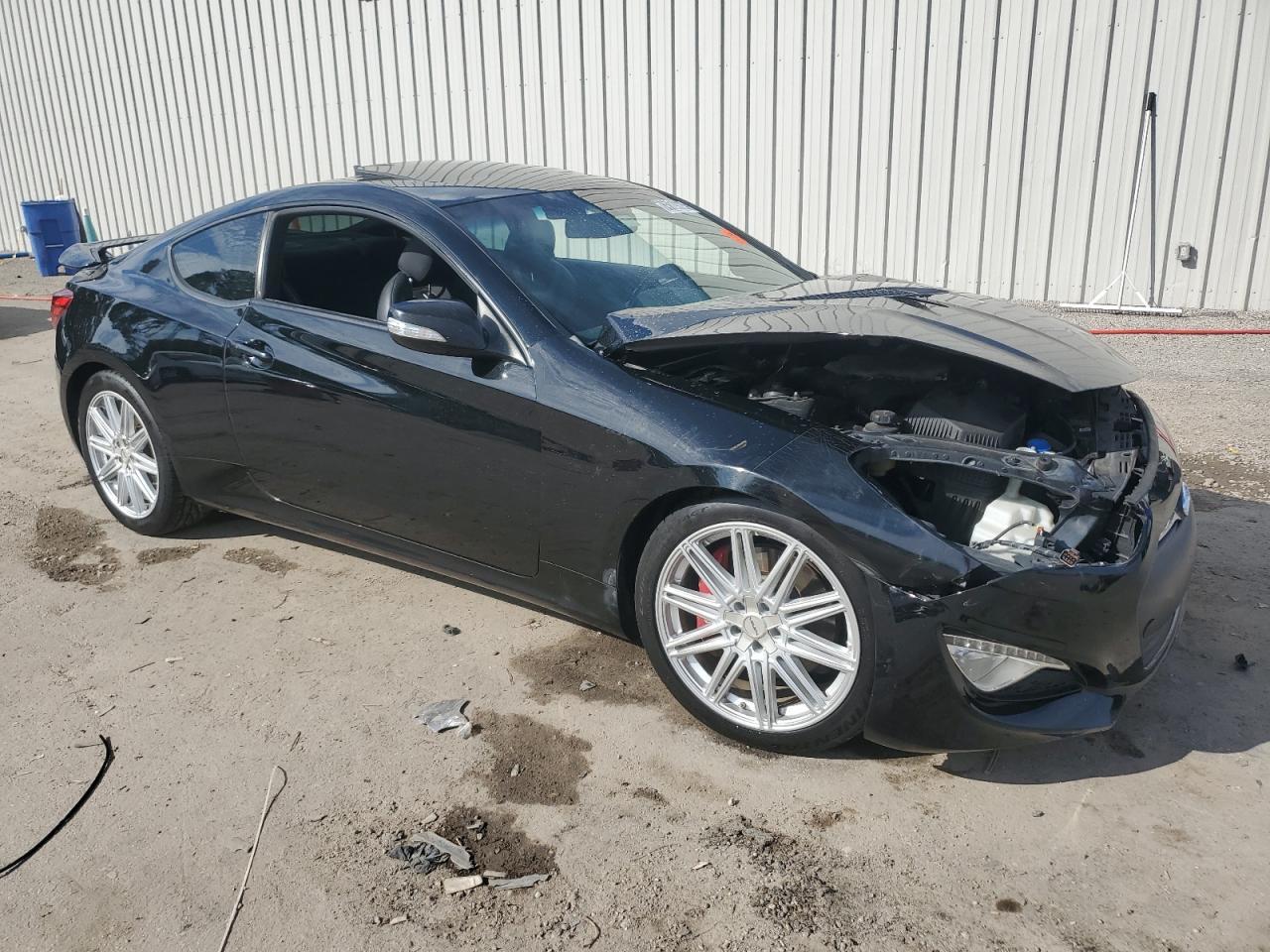 2013 HYUNDAI GENESIS