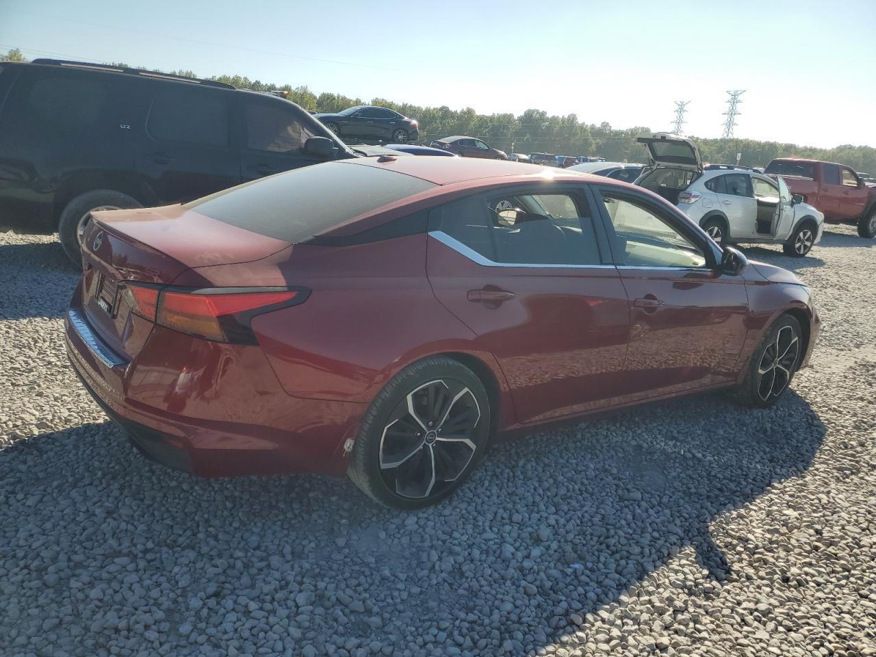 2023 NISSAN ALTIMA