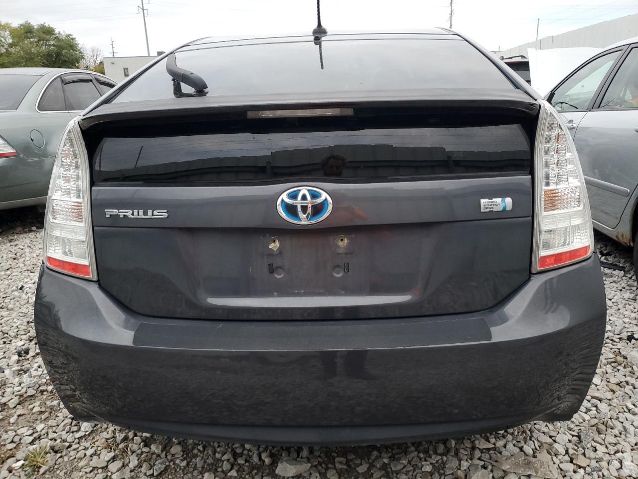 2010 TOYOTA PRIUS