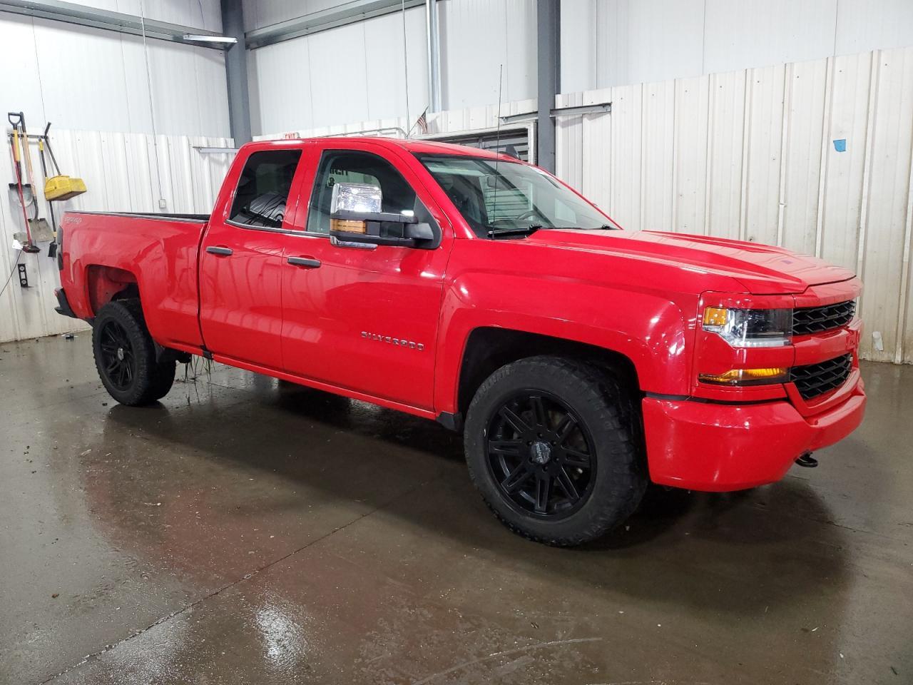 2017 CHEVROLET Silverado