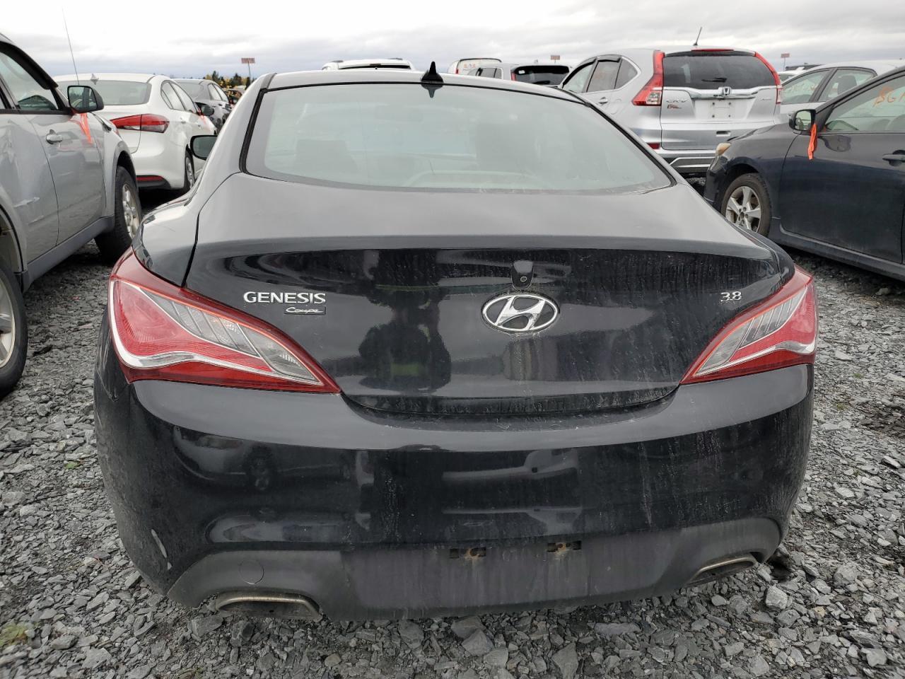 2016 HYUNDAI GENESIS