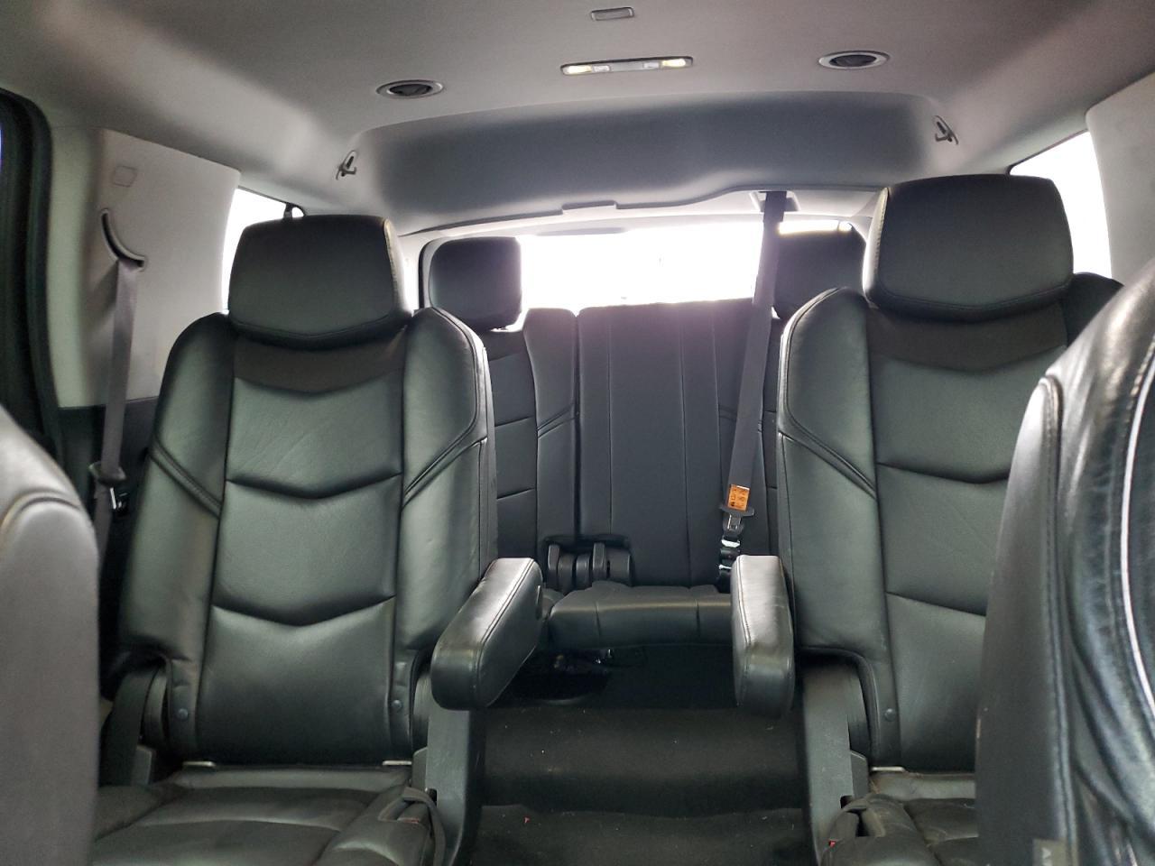 2016 CADILLAC ESCALADE