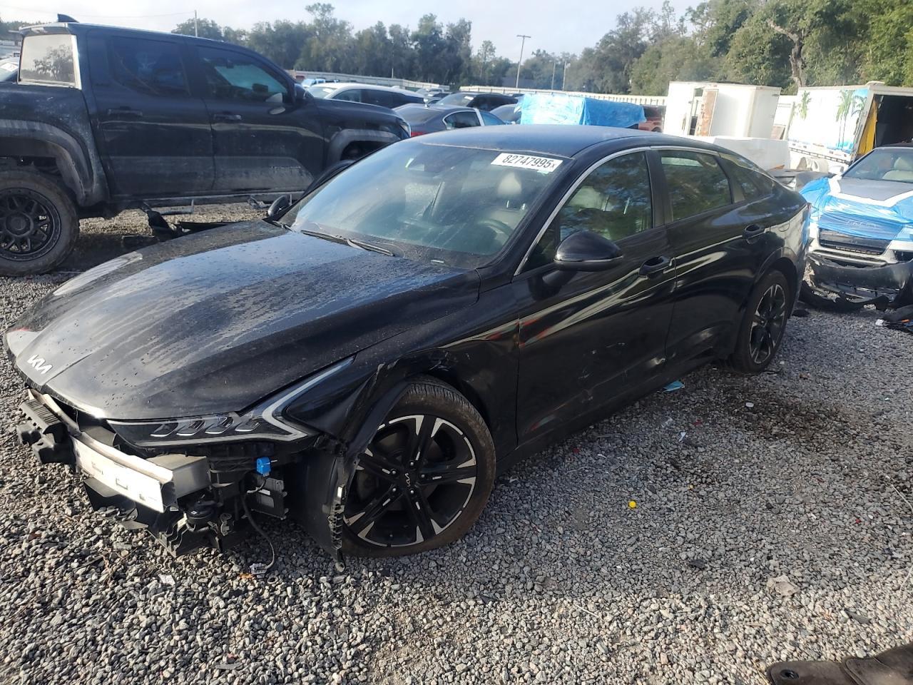 2022 KIA K5