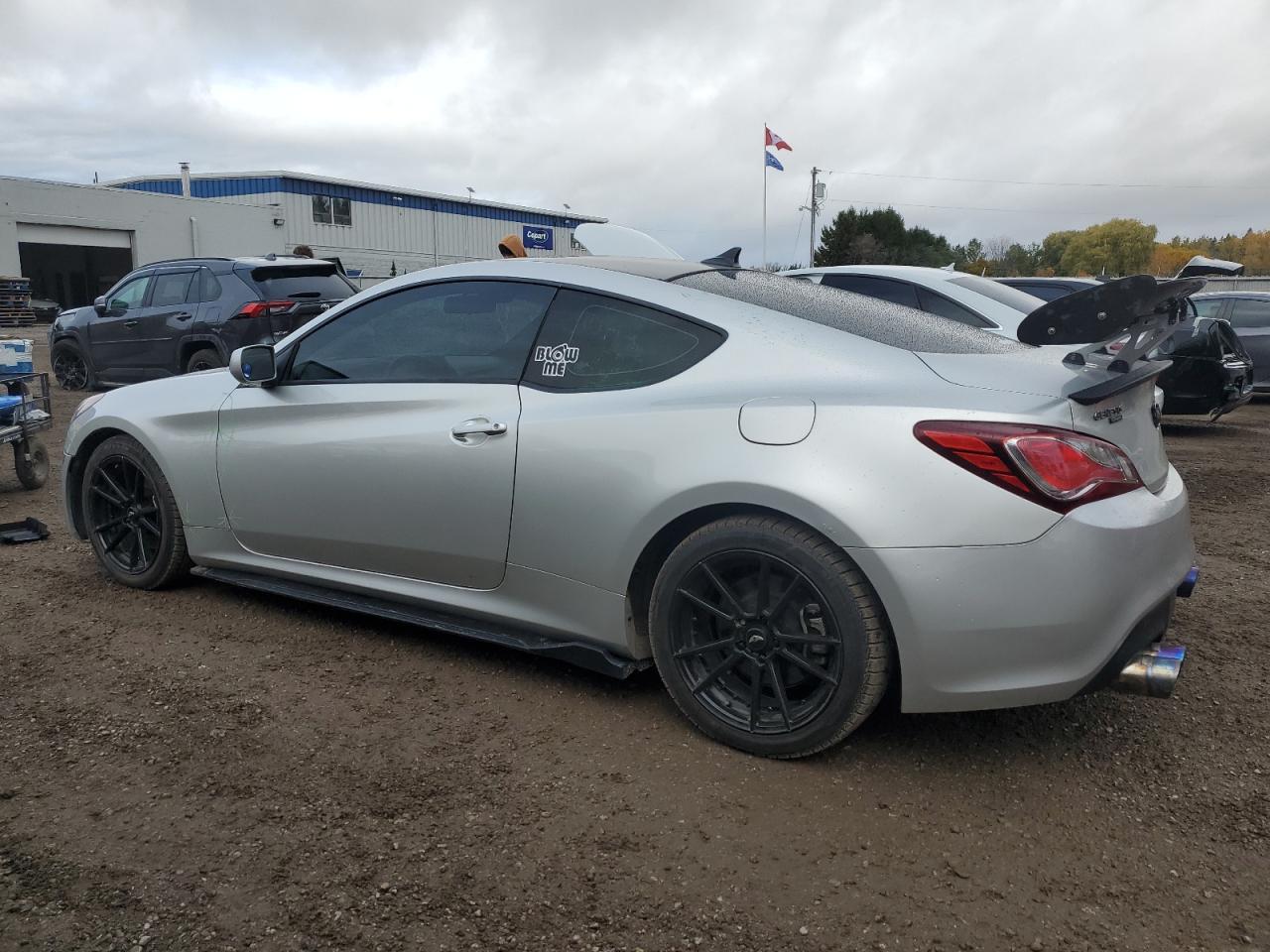 2013 HYUNDAI GENESIS
