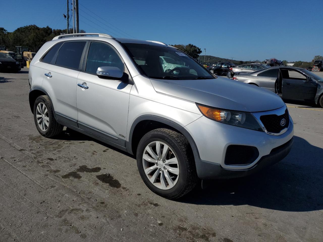 2011 KIA SORENTO