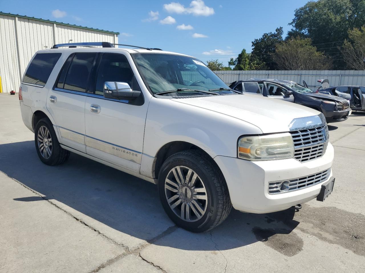 2009 LINCOLN Navigator