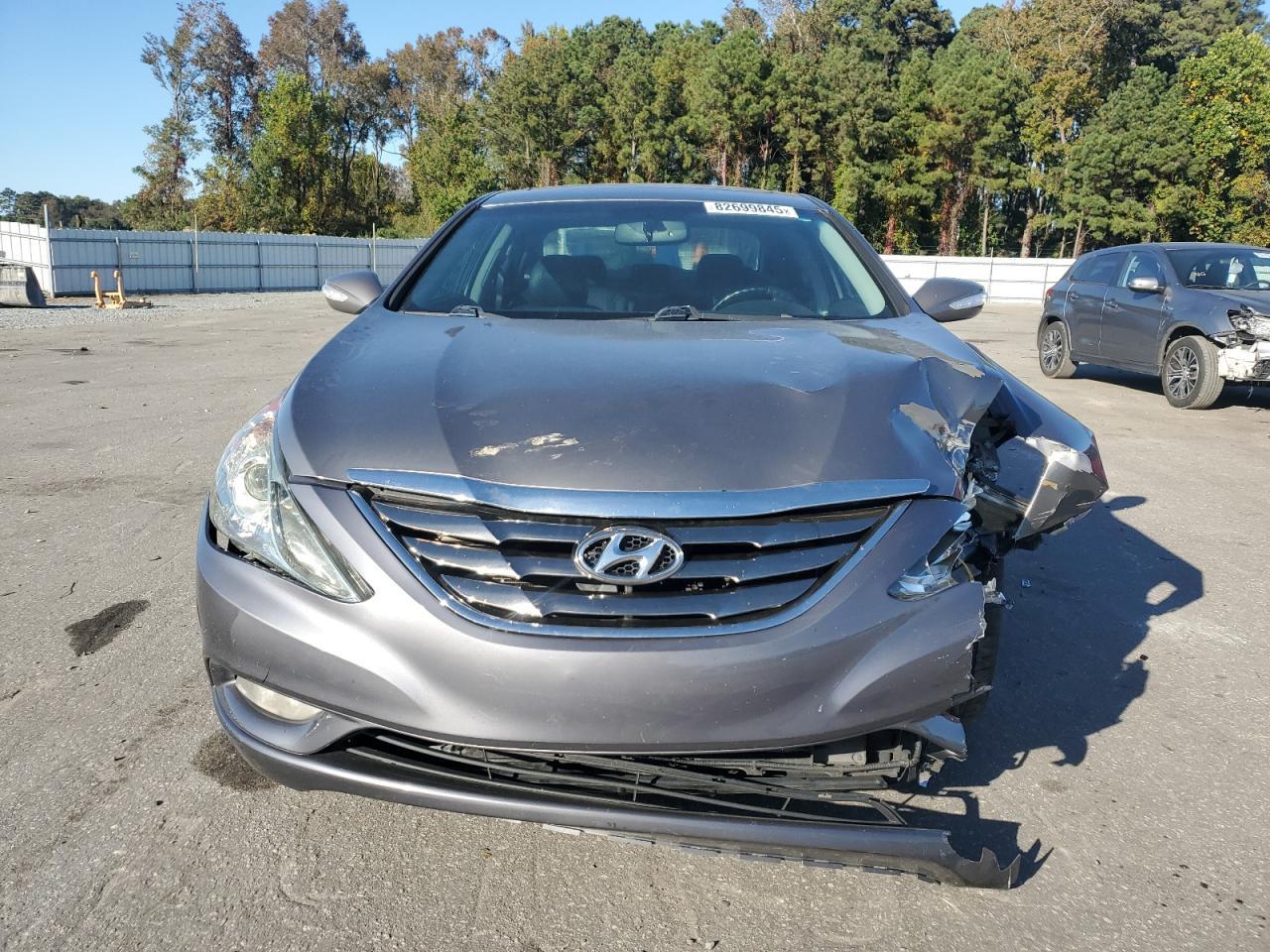 2011 HYUNDAI SONATA