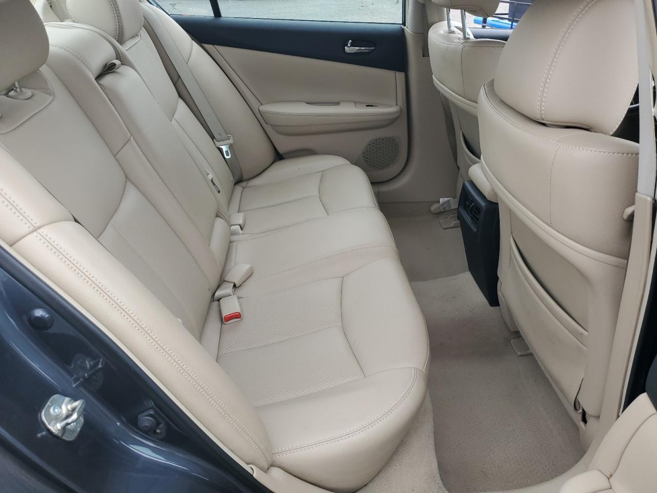 2013 NISSAN Maxima