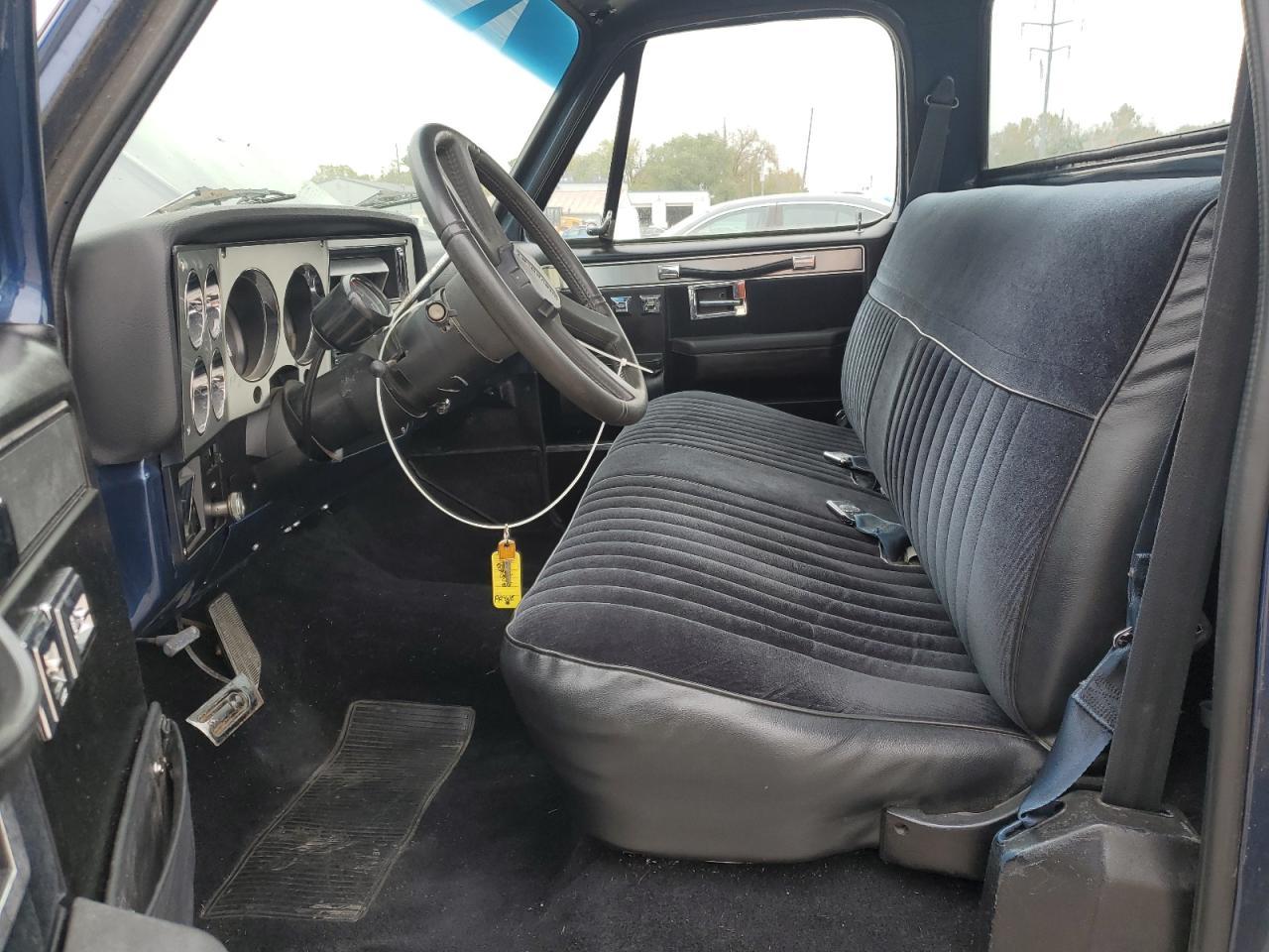 1983 CHEVROLET C10