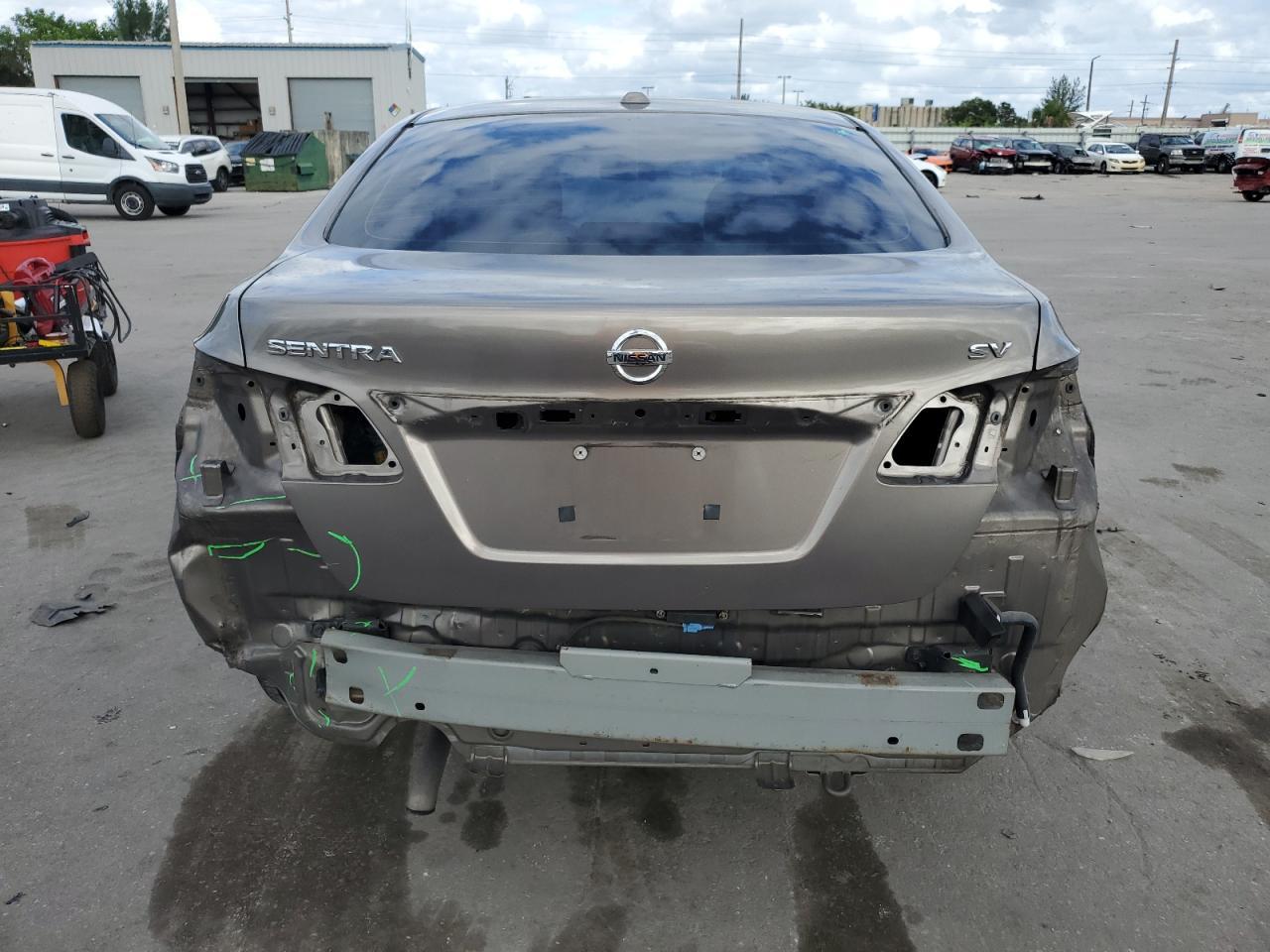 2015 NISSAN SENTRA