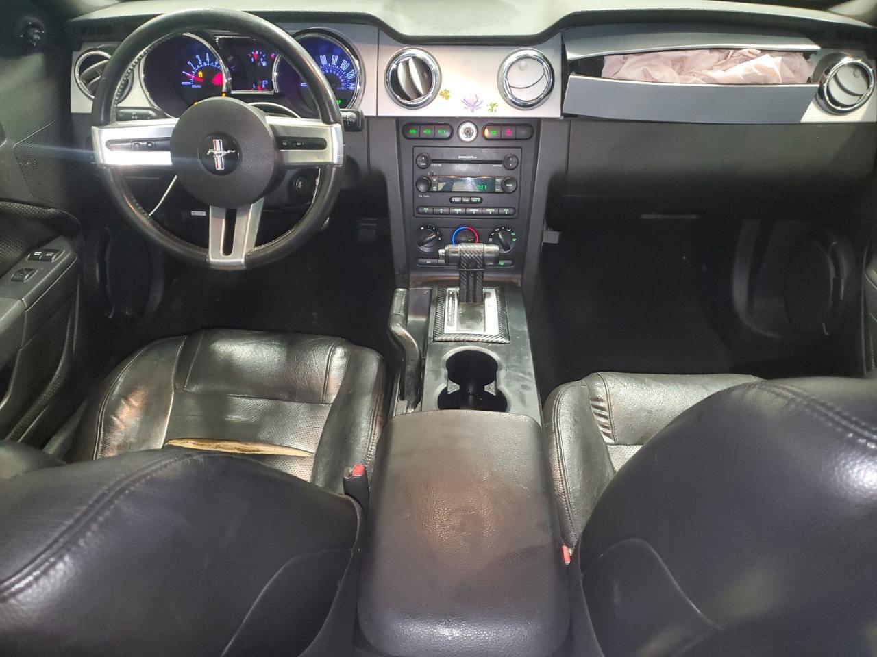 2006 FORD MUSTANG