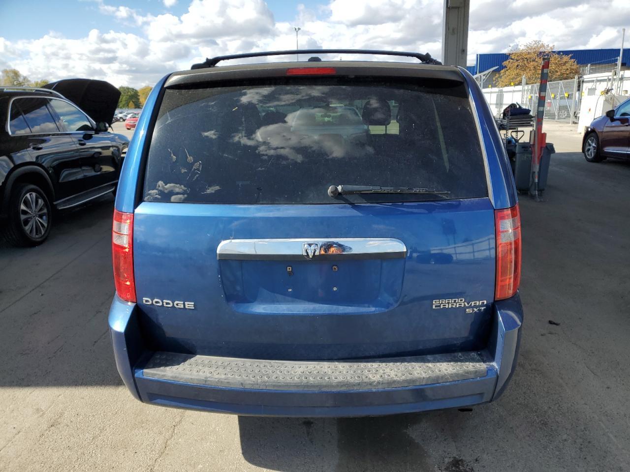 2010 DODGE GRAND CARAVAN