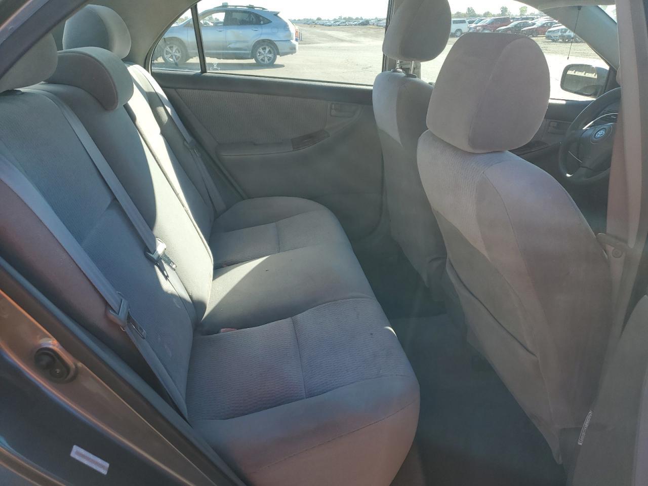 2005 TOYOTA COROLLA