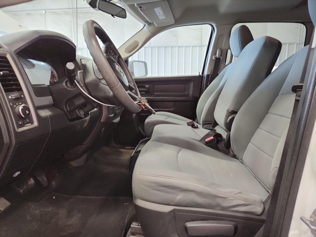 2013 RAM 1500 ST