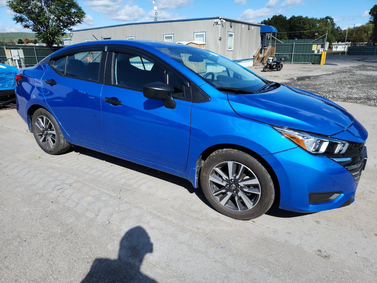 2024 NISSAN VERSA