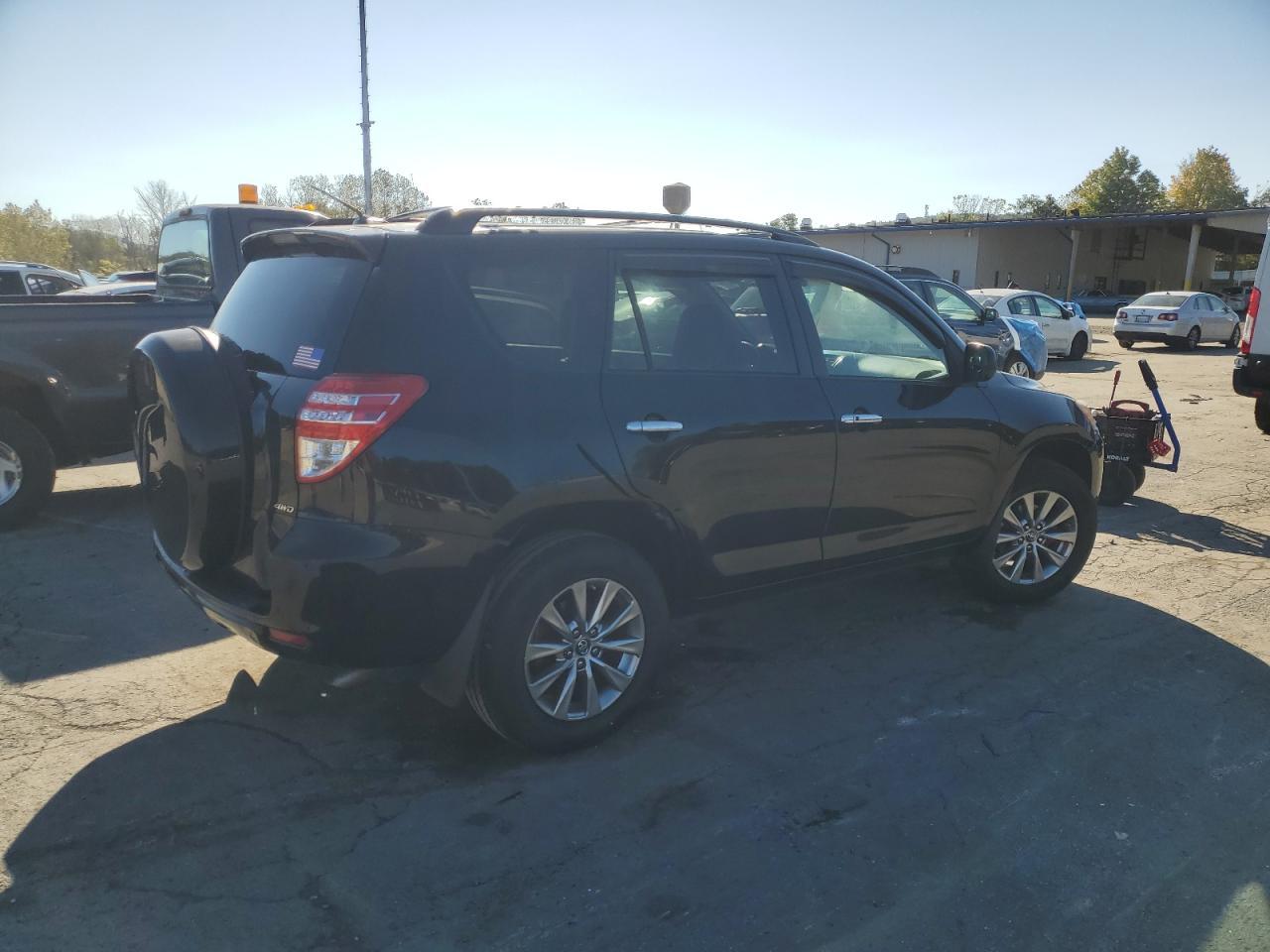 2011 TOYOTA RAV4
