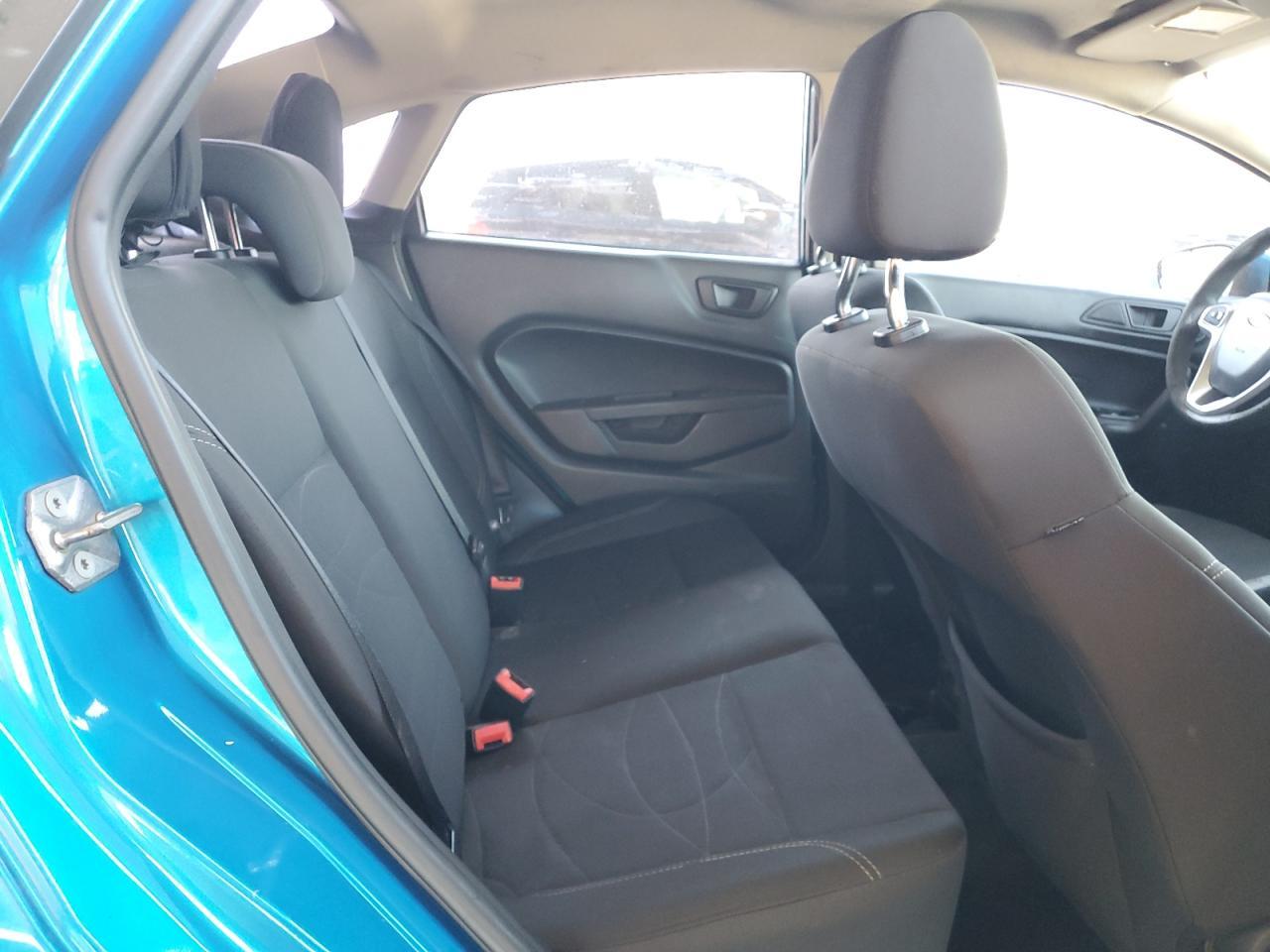 2017 FORD Fiesta