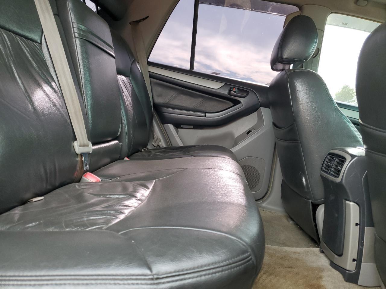 2004 TOYOTA 4Runner