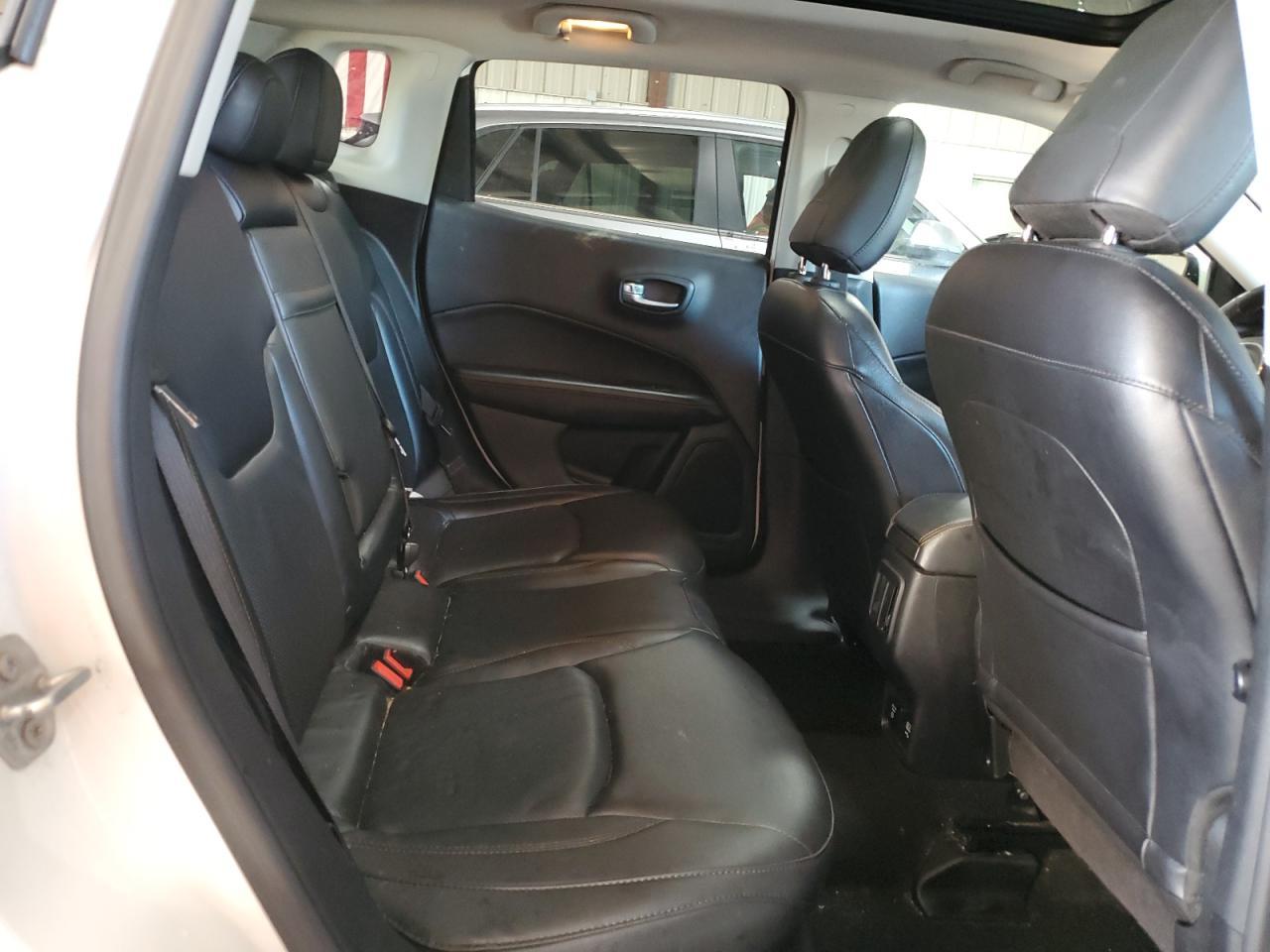 2017 JEEP Compass