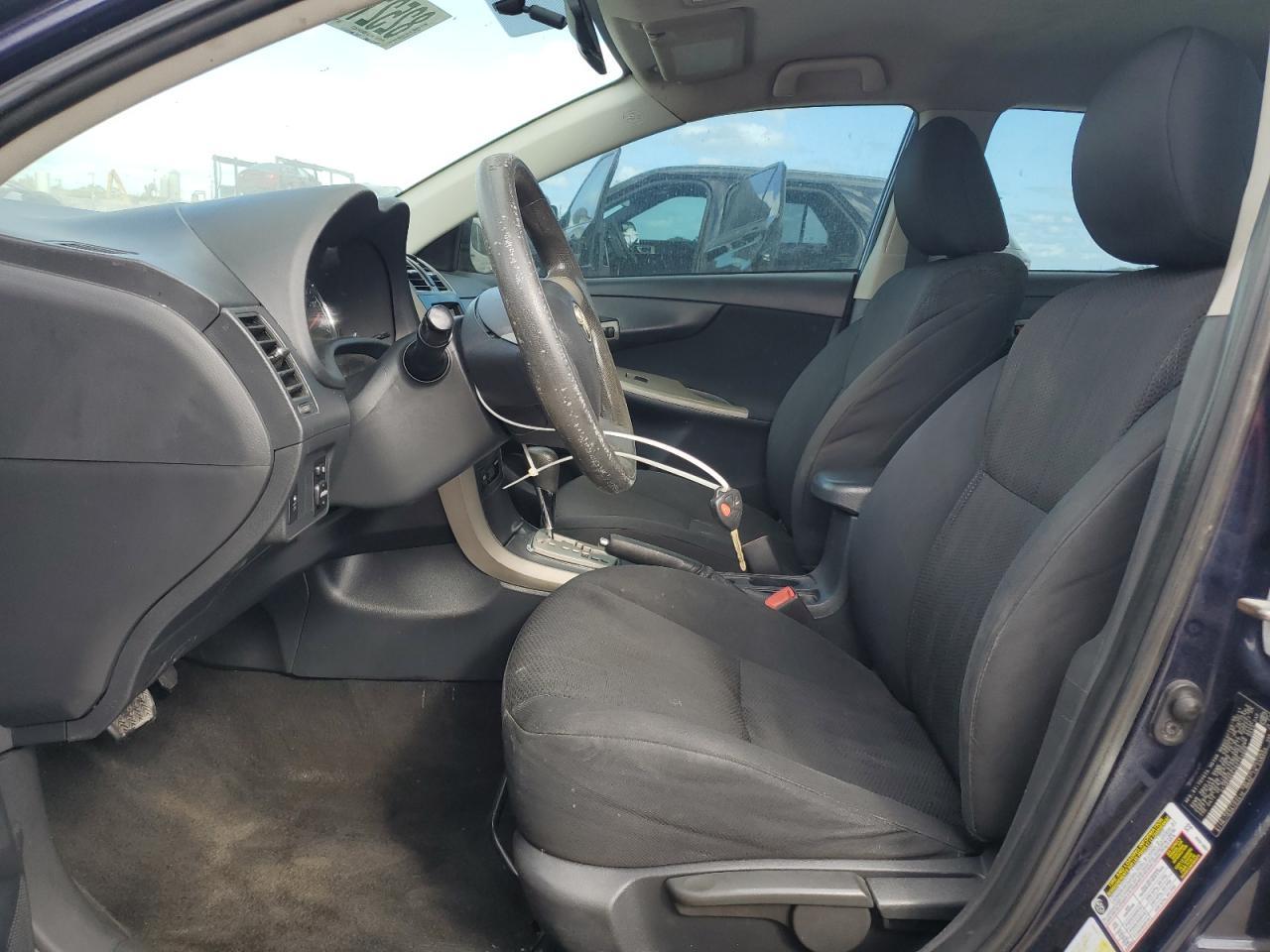 2011 TOYOTA COROLLA
